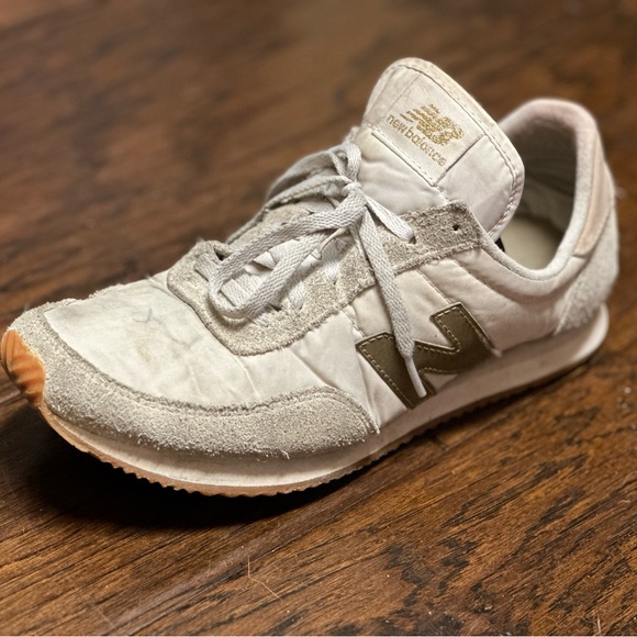 Women’s New Balance 720 Running Shoes Off White Golf Classic Lifestyle Retro - Picture 3 of 11